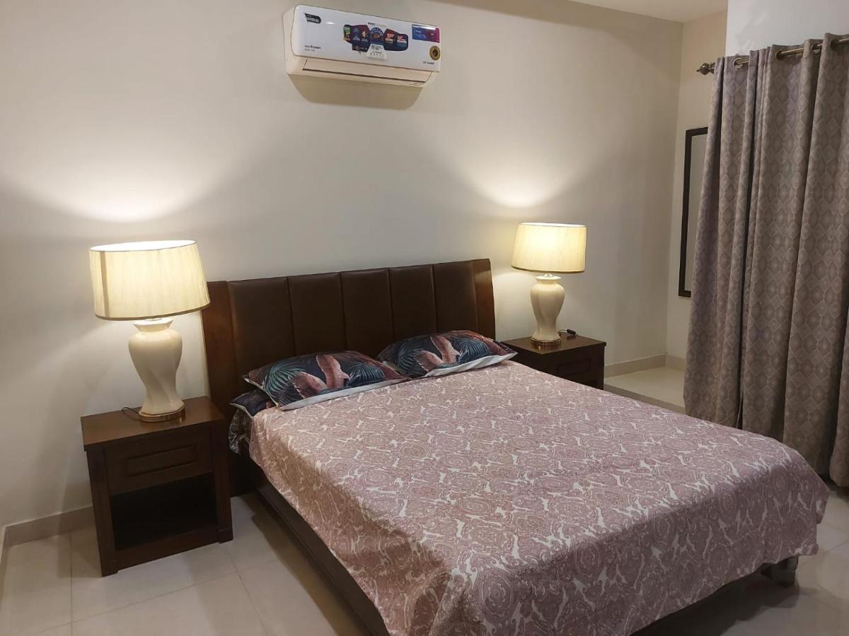 The River View Apartment Ravalpindi Kültér fotó